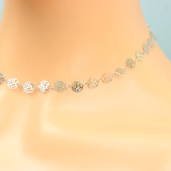 Delicate & Contemporary Necklace Chain, A Lovely Choice for Women, EVCH1597 - Picture 5 of 10